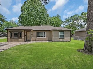 11122 Courtshire Rd, Houston, TX 77076
