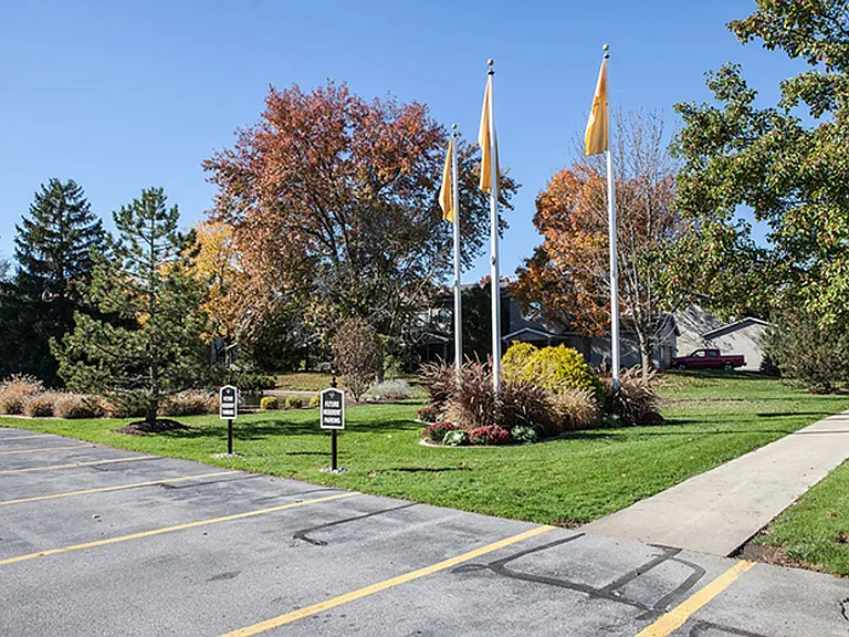 Eagle Landing Apartment Homes — Photo 15