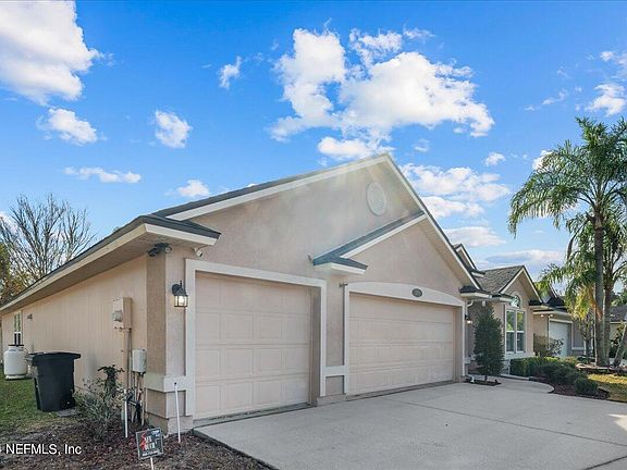2nd image of 180 MAHOGANY BAY Drive