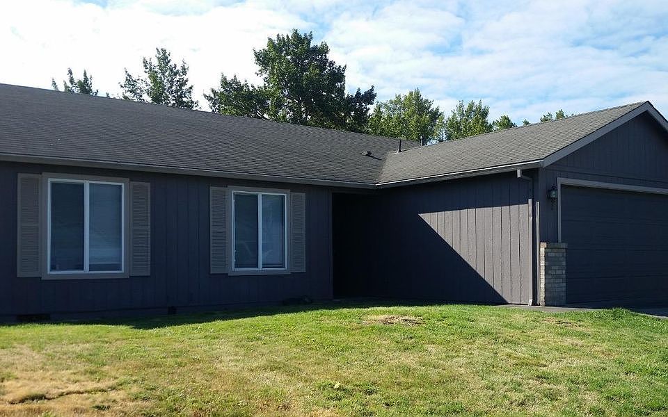 1st image of 2752 Brae Dr