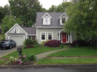 19 Bayberry Rd, Newburyport, MA 01950