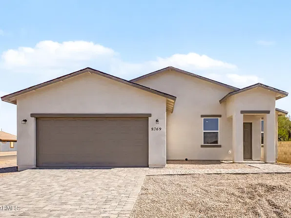 8769 W REVENTON Drive, Arizona City, AZ 85123