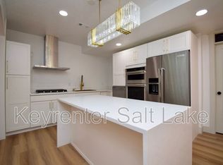 1036 N Highpass Dr, Saratoga Springs, UT 84045