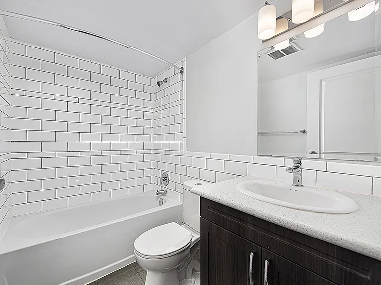 150 Dowling Ave — Photo 10