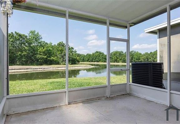 3rd image of 2830 Conch Hollow Dr