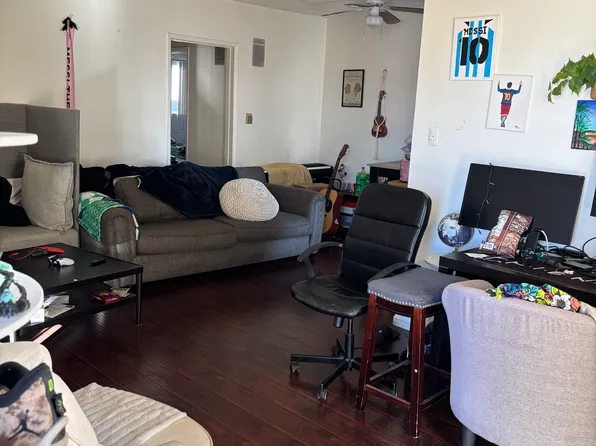 4702 W 17th St, Los Angeles, CA