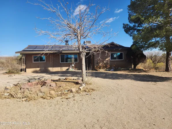 13553 S Burton Rd, Mayer, AZ 86333
