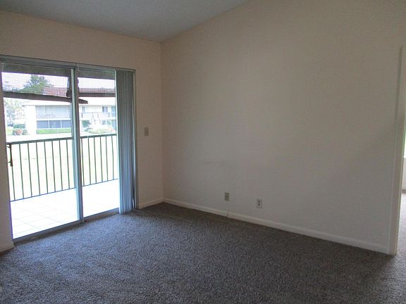 4th image of 6285 Chasewood Dr APT G