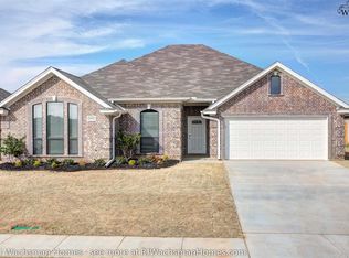 4932 Spring Hill Dr, Wichita Falls, TX 76310