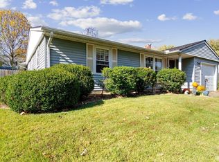 4718 Ridge Knoll Dr, Evansville, IN 47710