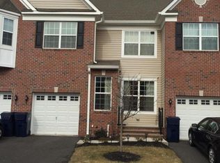 2321 Berkshire Ln, North Brunswick, NJ 08902