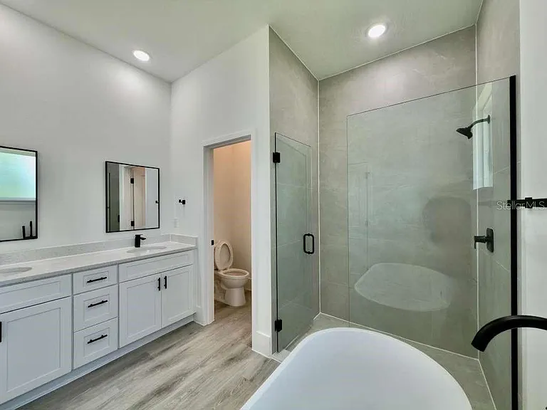 15775 SW 59th Avenue Rd — Photo 41