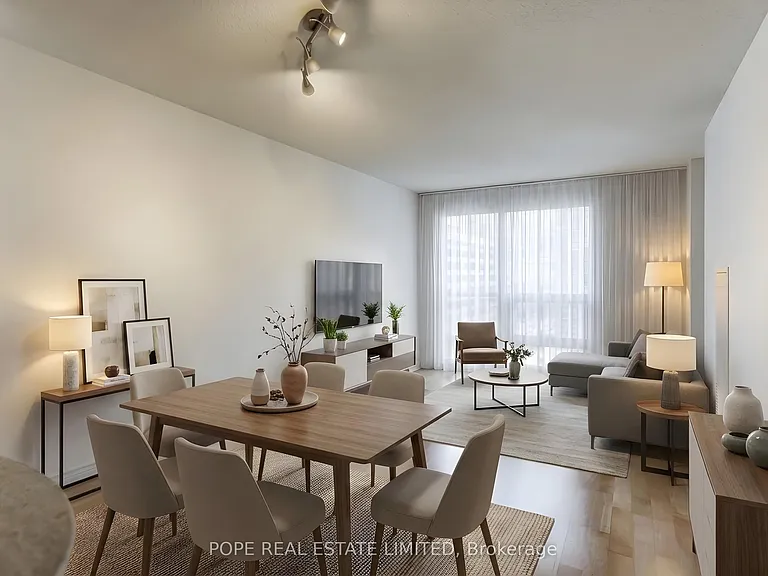 763 Bay St #713 — Photo 1