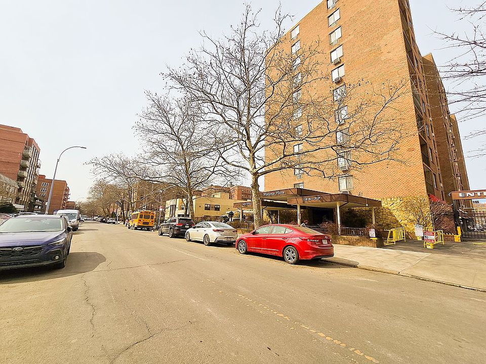 1st image of 144-77 Roosevelt Ave #8F