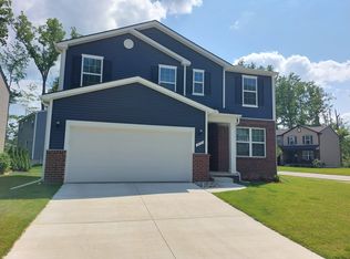 9153 Dogwood Ln, Dexter, MI 48130