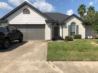 116 Hackamore Ln, Victoria, TX 77904