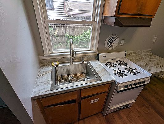1st image of 140-43 161st St #2