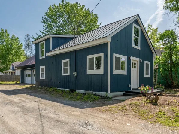 3 Albion Avenue, Claremont, NH 03743