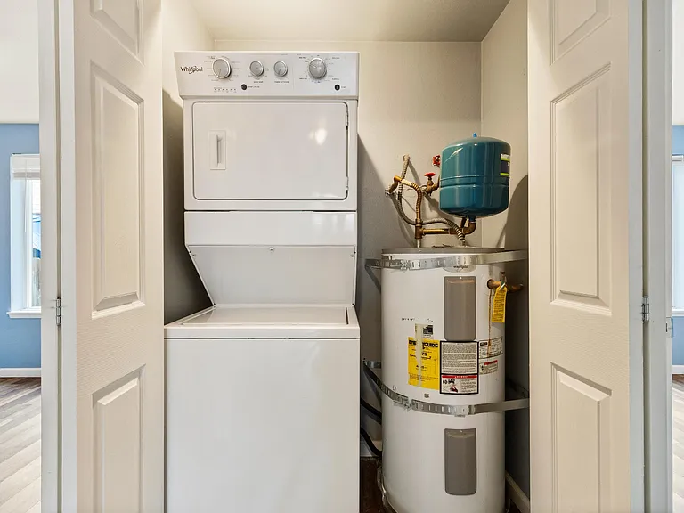 18461 Killarney Cir #3 — Photo 18