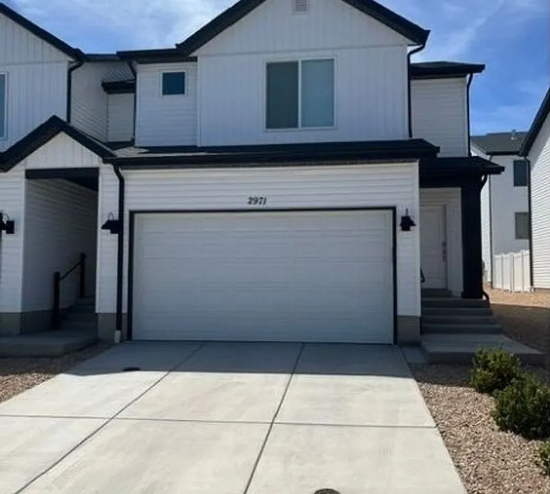 2971 W Lewis Loop