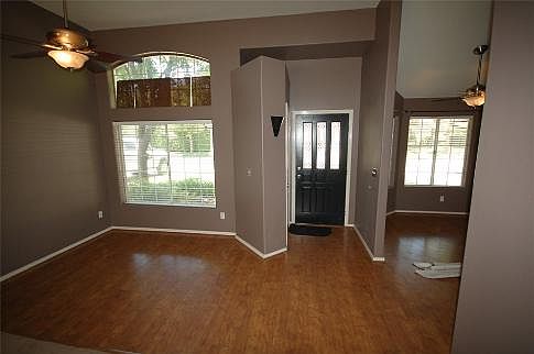 3rd image of 869 E Brighton Ln