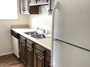 1786 Valley Rd, Champaign, IL 61820