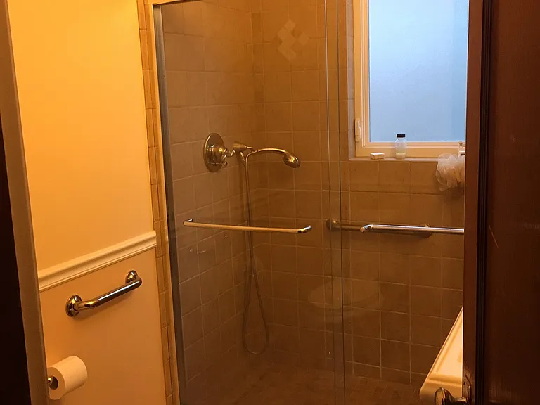 7 Burr St #1 — Photo 11