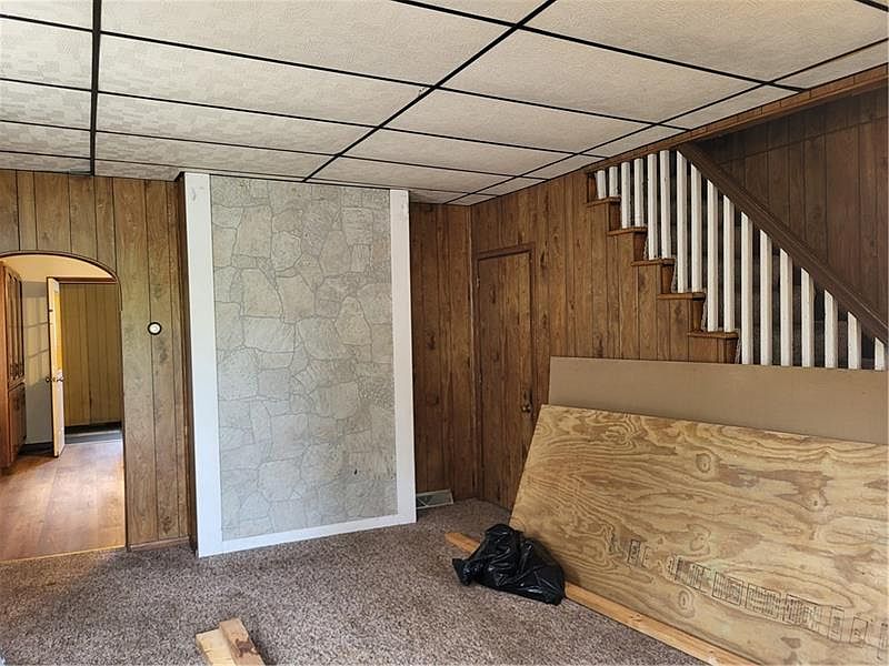 77 Station St, Loyalhanna, PA 15661 Zillow