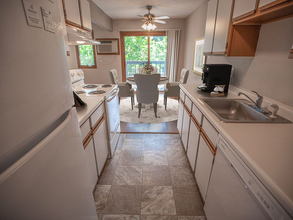 1st image of 1920 Roosevelt Dr APT 50