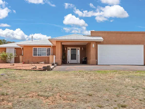 20 Baugus Ln, Edgewood, NM 87015