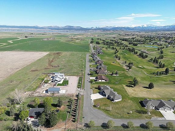 3rd image of 4158 Fox Hollow Dr