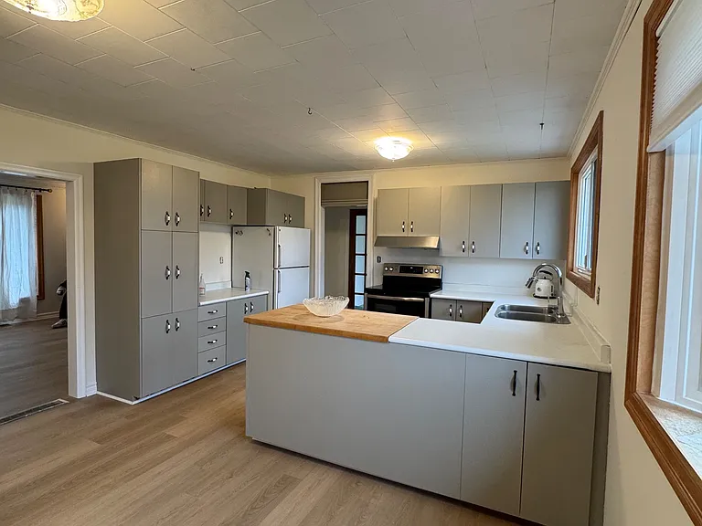 4432 Middle Rd — Photo 21