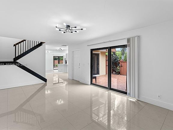 4th image of 2971 SW 11th Pl
