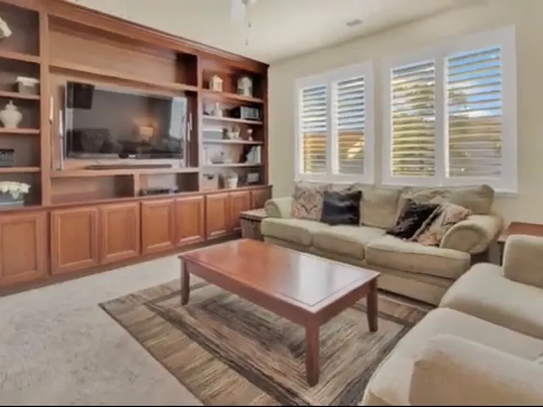 1708 Vignolia Loop — Photo 17