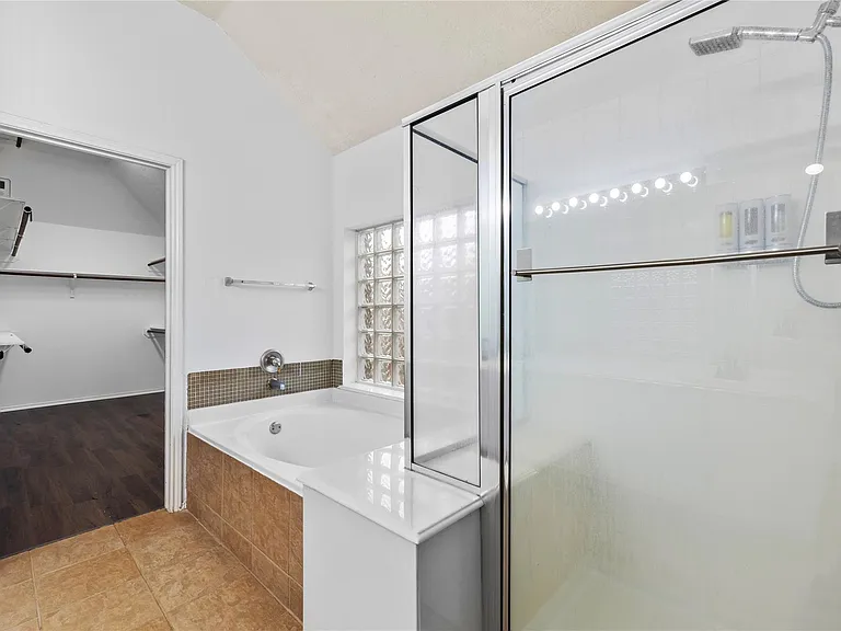 4803 Windcross Ct — Photo 24