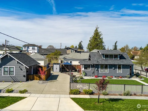 1403 11th Street, Anacortes, WA 98221
