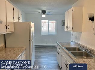 1317 E Sylvan Cir #3, Brandon, SD 57005