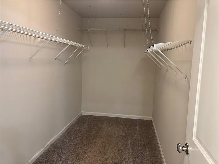 3667 Hidden Valley Cir — Photo 15