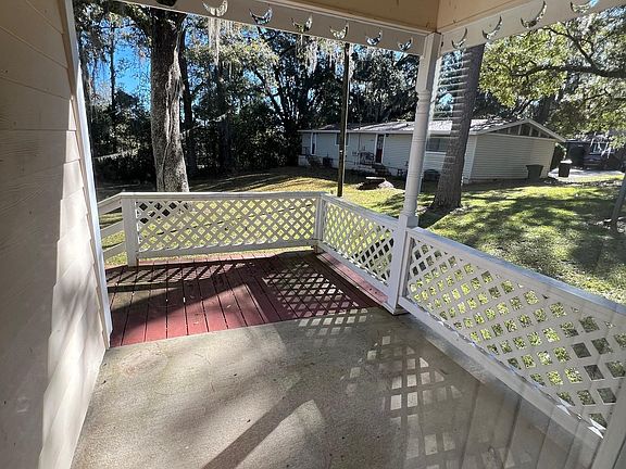 3rd image of 1555 Coombs Dr #2
