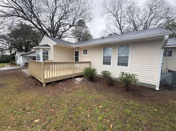 910 Eisenhower Dr, Augusta, GA 30904