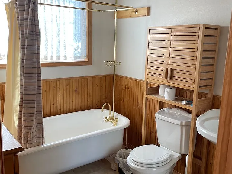 1180 Nottaway Dr — Photo 6