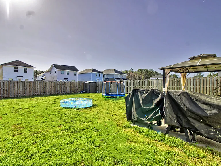 1052 Grayson Ave — Photo 24