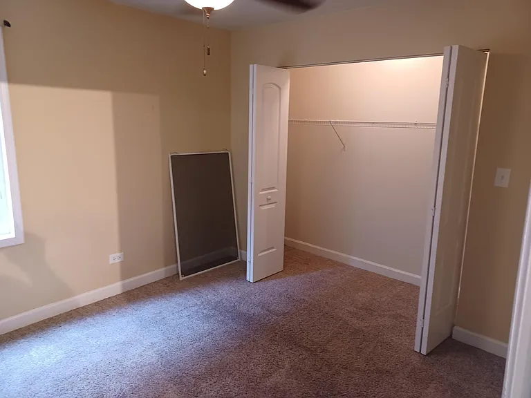 3439 Ridgeland Ave #201 — Photo 2