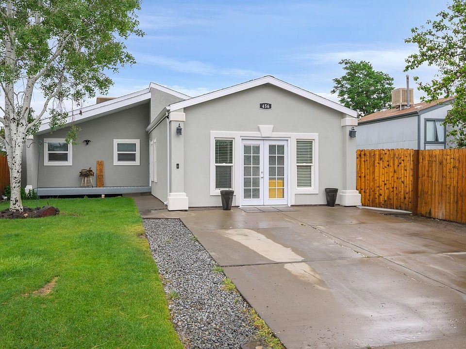 1st image of 456 Carson Lake Dr