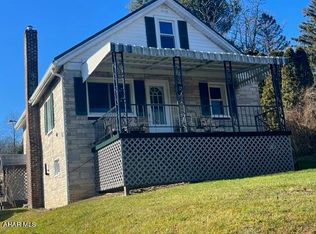 661 Ski Gap Rd, Claysburg, PA 16625