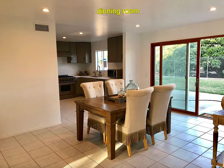 616 Edgewood Dr — Photo 3