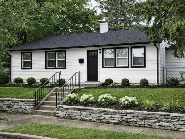 1919 Kendall St, South Bend, IN 46613