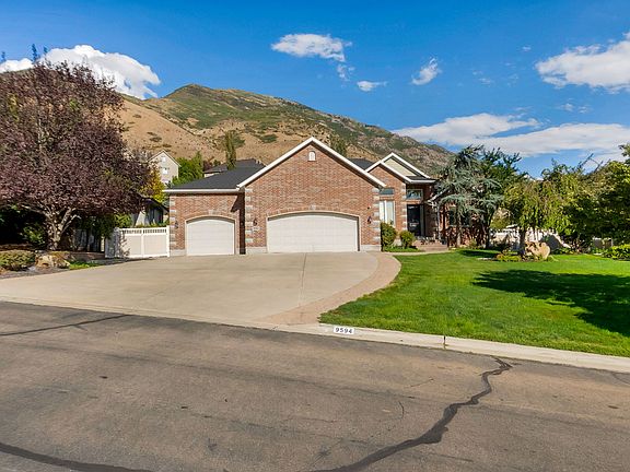 3rd image of 9594 N Aztec Dr