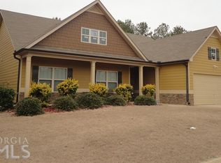 136 Stocks Cir, West Point, GA 31833