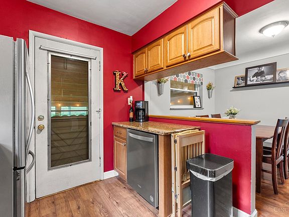 5th image of 1465 Dordine Ln